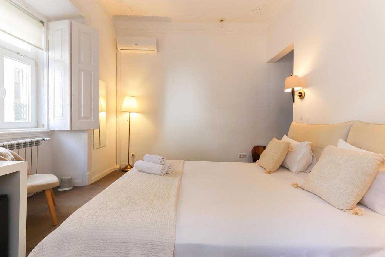 Chiado Prime Suites By Homing Lisbon Exterior photo